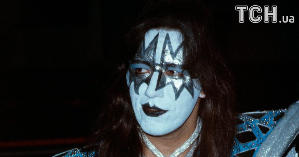 Помер Ейс Фрейлі, легендарний гітарист гурту KISS