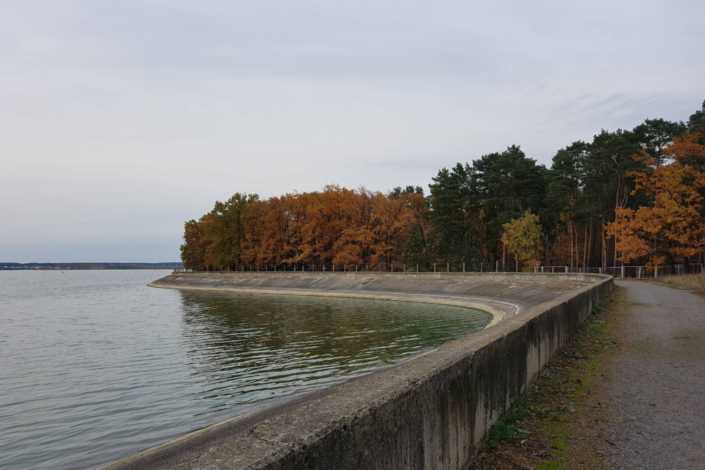 Удар ЗСУ по Бєлгородській дамбі: затоплення позицій, прорив водосховища Удар по Бєлгородській дамбі: наслідки, затоплення, евакуація