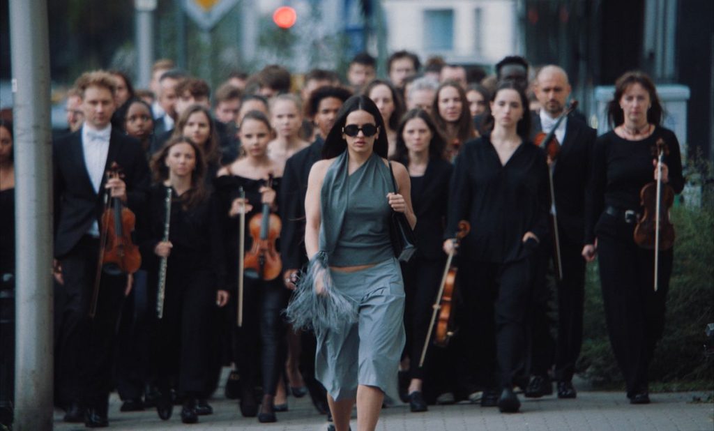 Як альбом «LUX» став світовим рекордсменом за прослуховуваннями: феномен злету Росалії розалія