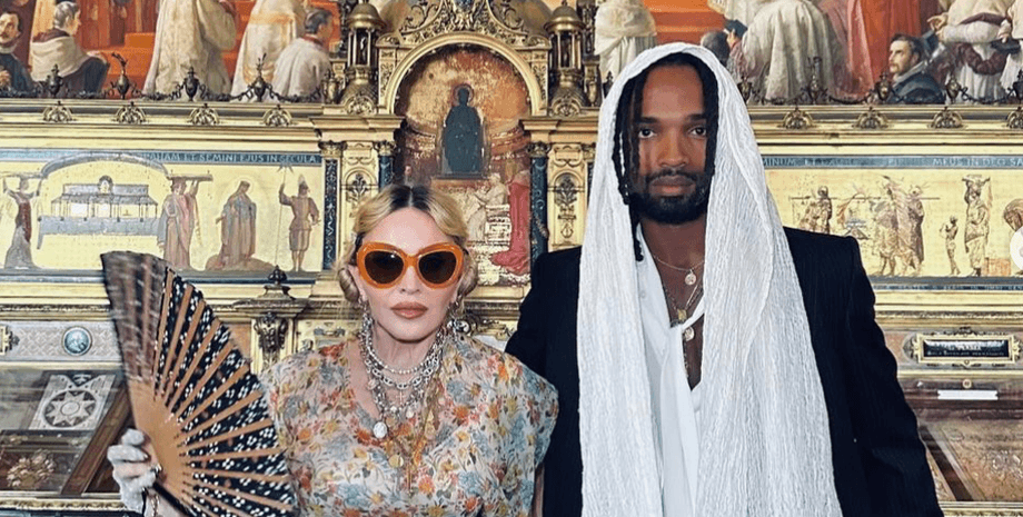 Мадонна заручилася з 29-річним футболістом Акімом Моррісом