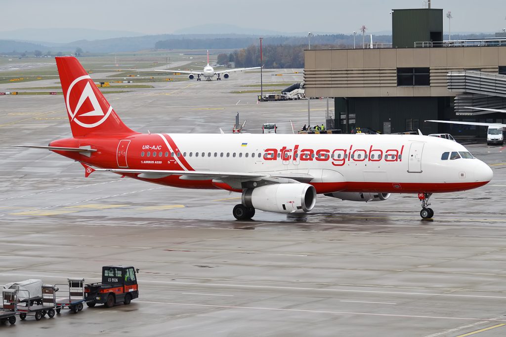 AirBus відкликає понад 6000 літаків A320: який дефект знайшли та чому рейси по всьому світу переносяться Airbus відкликає 6000 A320: чому рейси переносяться