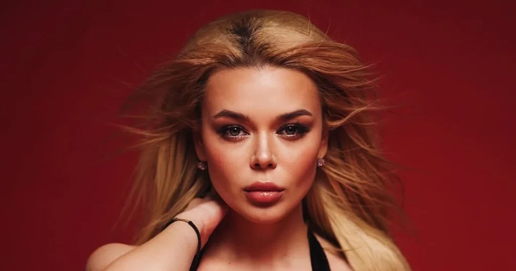 Аліна Гросу може чекати первістка: фото з США та реакція команди Аліну Гросу запідозрили у вагітності: що відомо зараз