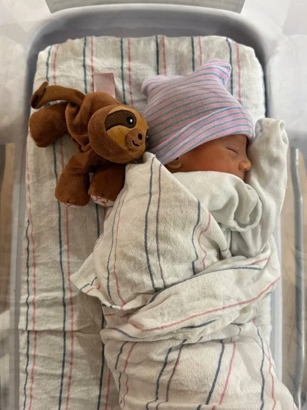 Анна Курнікова народила четверту дитину від Енріке Іглесіаса