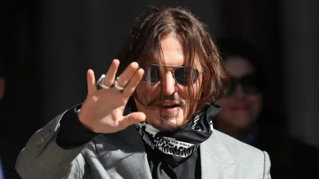 Перша англомовна екранізація Булгакова: Депп у грі