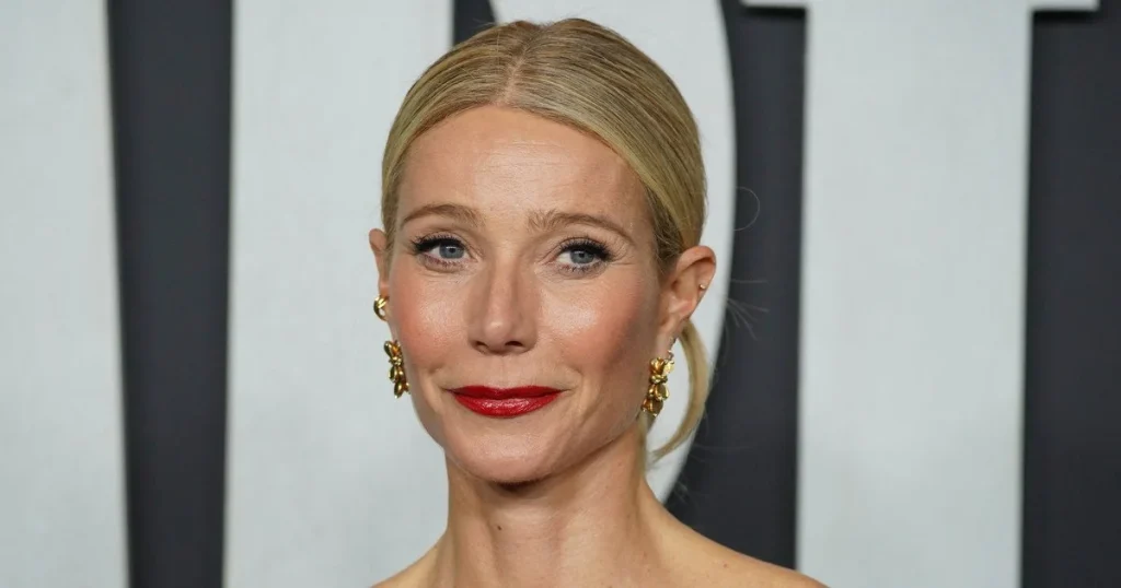 Гвінет Пелтроу вперше за довгий час вийшла з дітьми на червону доріжку