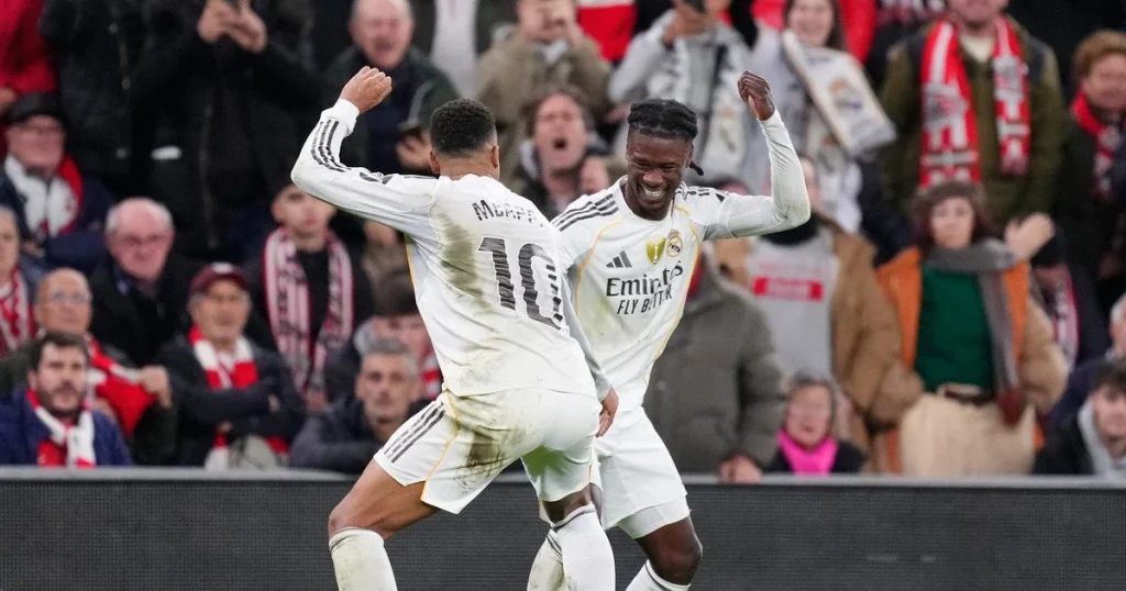 Реал знищив Атлетік 3:0: дубль Мбаппе, асист Камавінги і мінус одне очко від Барселони Реал розгромив Атлетік 3:0: дубль Мбаппе і -1 до Барси