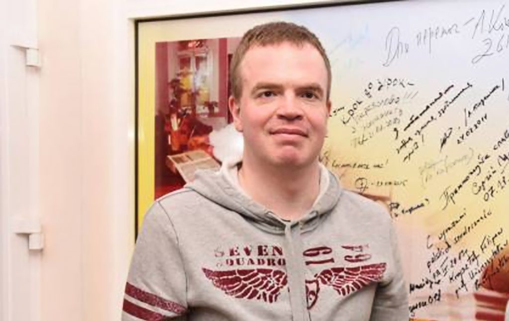 Син Леоніда Каденюка знайдений мертвим у Києві: що відомо про загибель Дмитра Син космонавта Каденюка: що відомо про його загибель