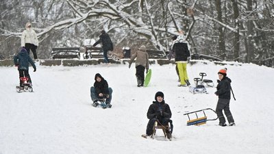 Канікули у школах, вишах і профтехах Києва триватимуть до 1 лютого: причина і що далі