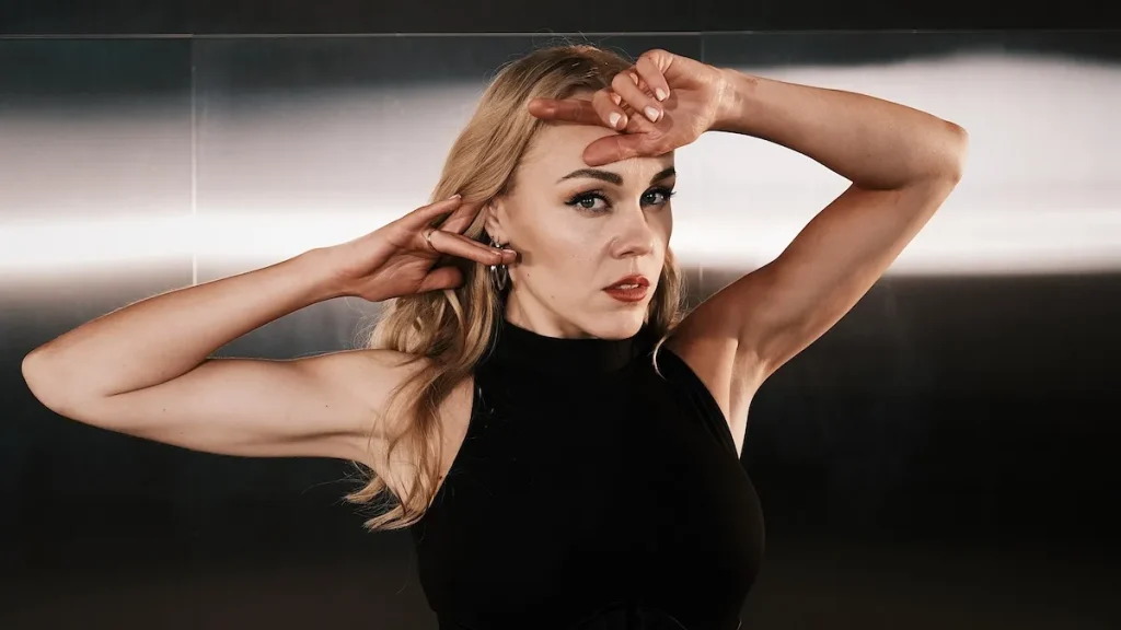 “Злив” інтимного відео з Оленою Тополею: шантаж, 75 тисяч і затримання шантажиста