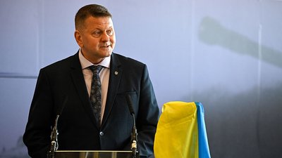 Інтерв’ю Залужного для AP: вибори після війни, обшуки СБУ та уроки контрнаступу