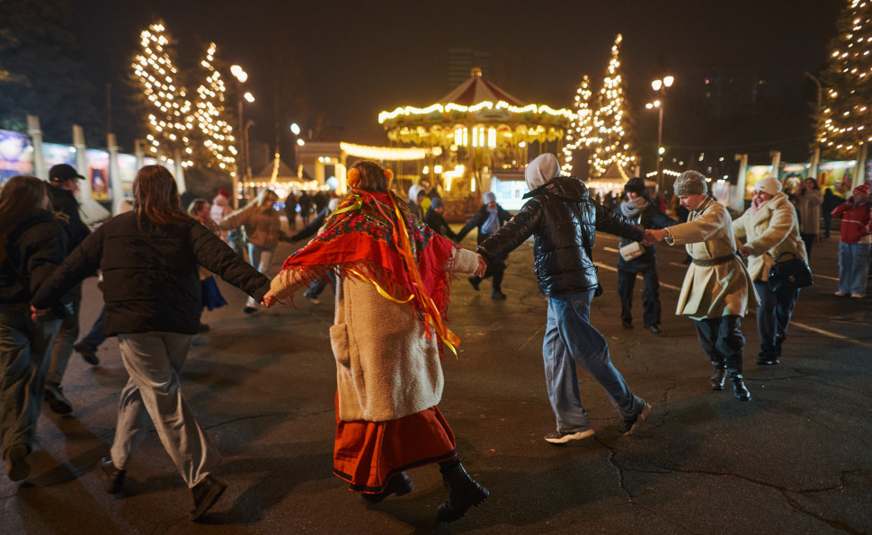 Масниця 2026 на ВДНГ у Києві 21-22 лютого: програма, концерт, парковки та як доїхати