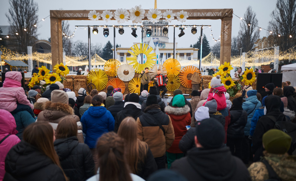 Масниця 2026 на ВДНГ у Києві 21-22 лютого: програма, концерт, парковки та як доїхати