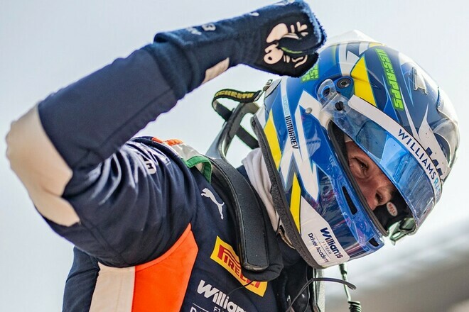 Українець Бондарєв виграв UAE4: історичний титул у Формулі-4