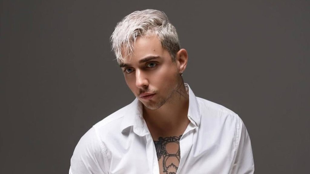 Розрив MELOVIN і Петра Злоті після пропозиції на Майдані: що відомо та як реагують фанати Розрив MELOVIN і Петра Злоті після пропозиції на Майдані: що відомо та як реагують фанати