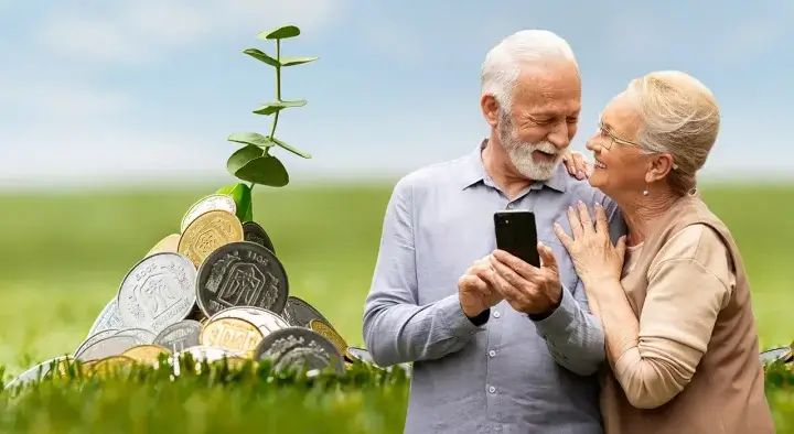 Який страховий стаж потрібен для пенсії у 2026 році: проста таблиця за віком