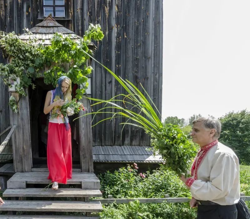 Що зміниться для українців з 1 травня 2026 року: мобілізація, виплати, тарифи і свята
