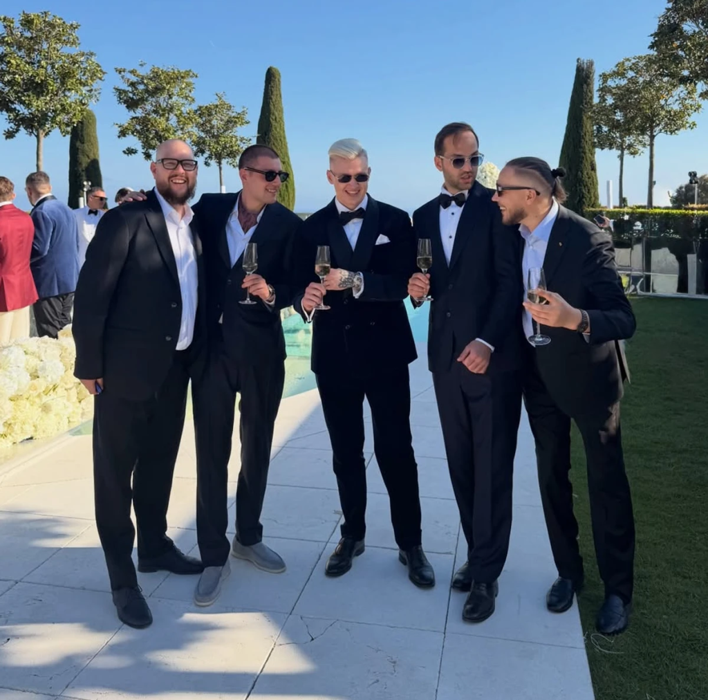 Рікі Мартін, Галкін і Меладзе співали на розкішному весіллі учасниці “Міс Україна” у Каннах: що відомо про гучне свято