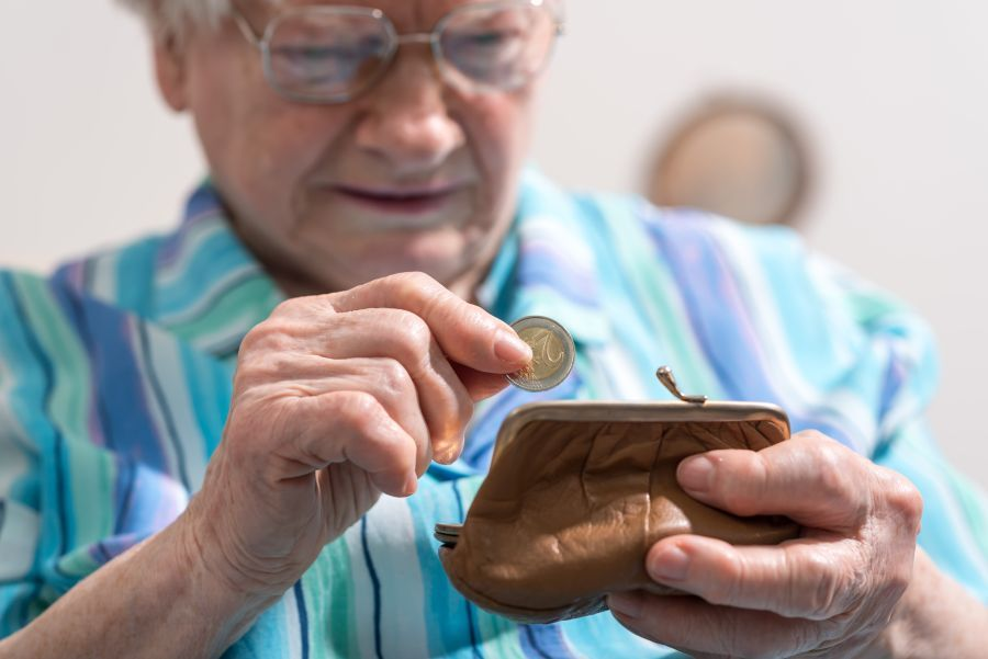 Пенсії у травні 2026: хто отримає доплати і що зміниться для працюючих пенсіонерів