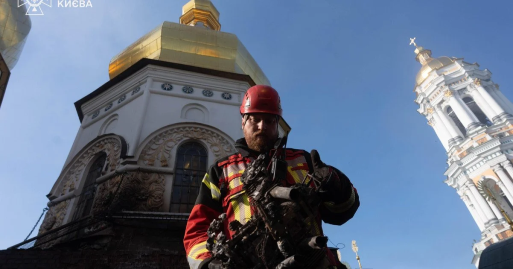 ЮНЕСКО засудило удар РФ по Києво-Печерській лаврі: що відомо про атаку