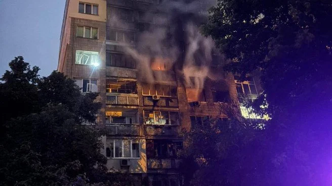Зеленський анонсував відповідь Путіну після атаки по Україні: що сказав