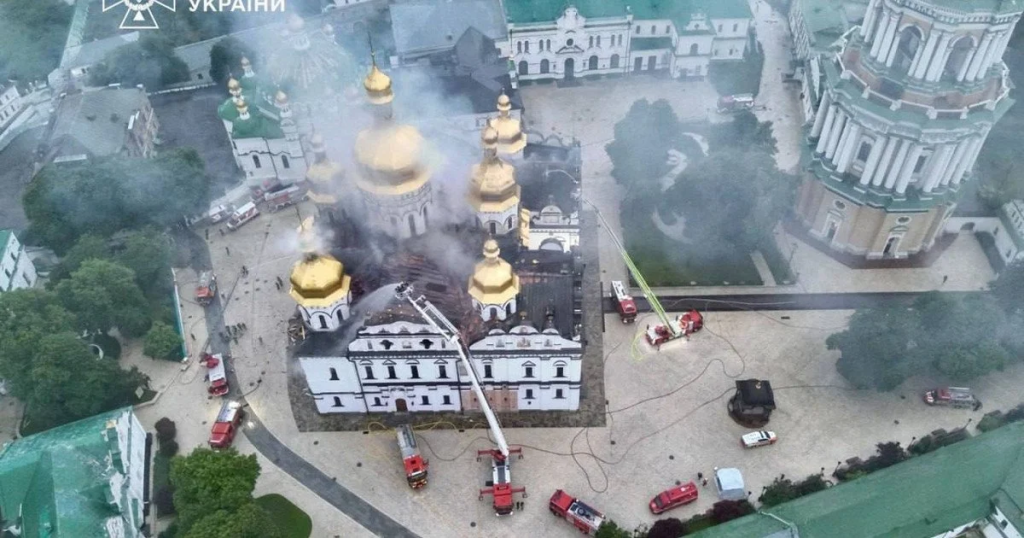 Удар по Києво-Печерській лаврі: Росія зробила скандальну заяву