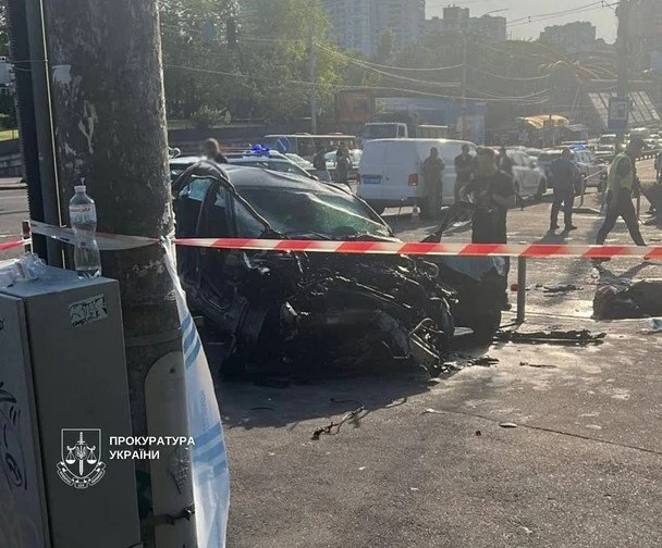 Жахлива ДТП у Києві: четверо людей загинули, серед них дитина