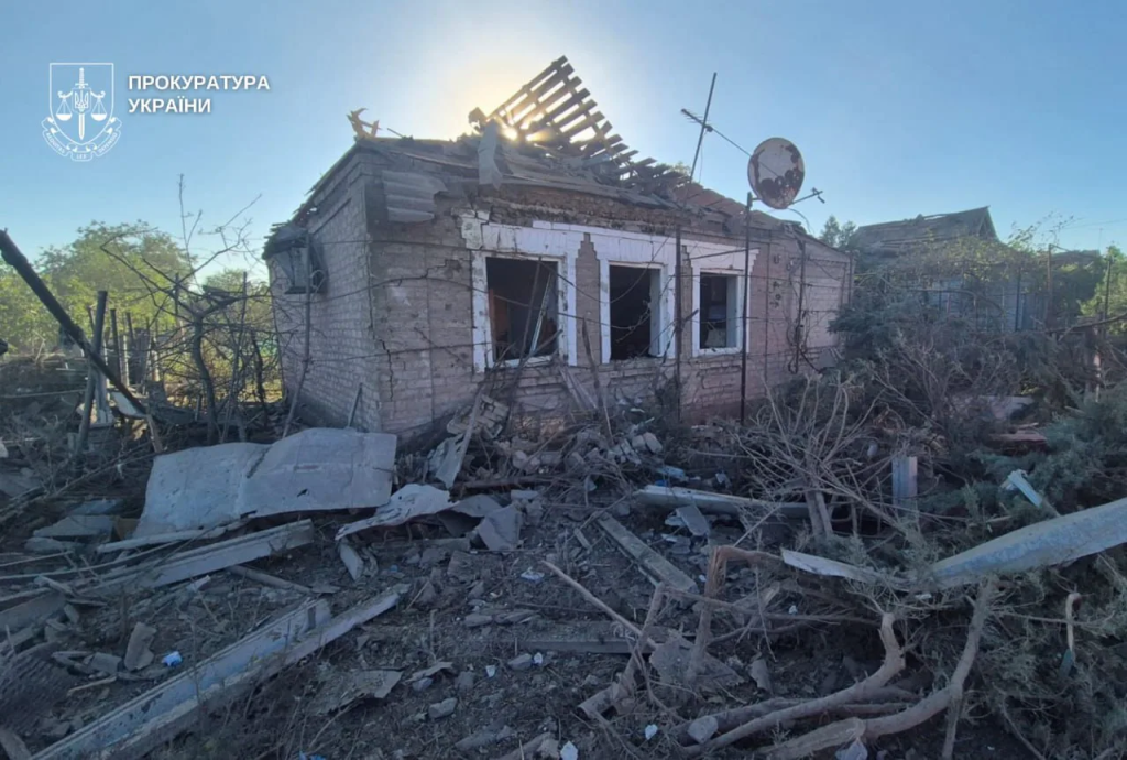 Російська ракета вбила багатодітну родину під Кривим Рогом: будинок зруйновано вщент